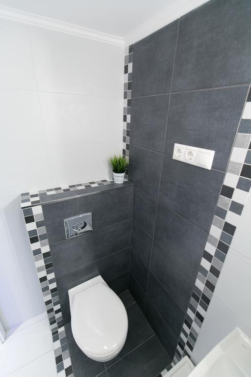 Sleek Minimalist Studio At Inner City Budapest Extérieur photo